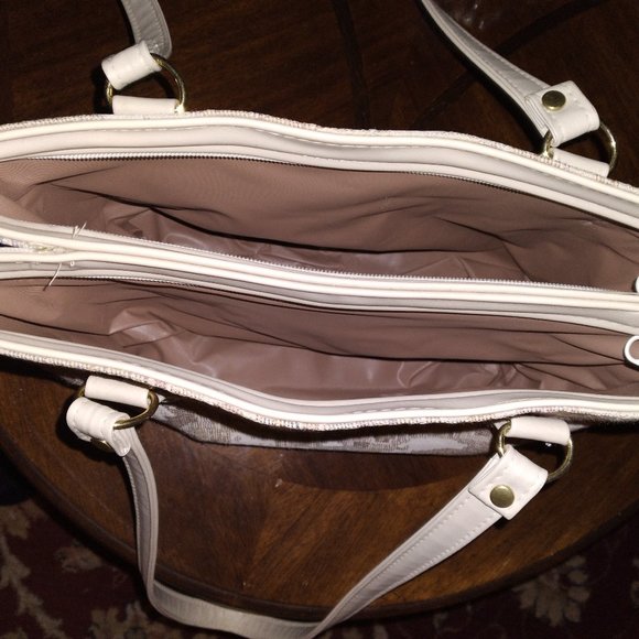 Elegant bag, Combination of fabric and leather - Picture 3 of 7